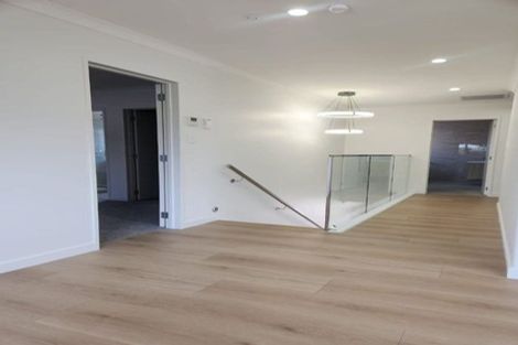 Photo of property in 20a Tawa Crescent, Manurewa, Auckland, 2102