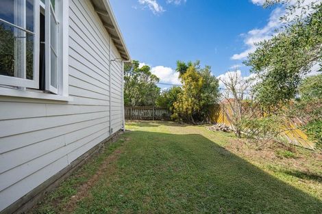 Photo of property in 16 Cranley Street, Dargaville, 0310