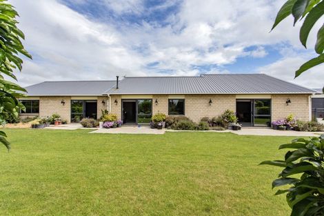 Photo of property in 967 North Eyre Road, West Eyreton, Rangiora, 7475