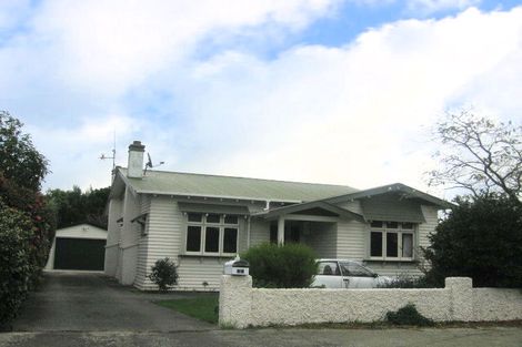 Photo of property in 26 Kingswood Street, Takaro, Palmerston North, 4412