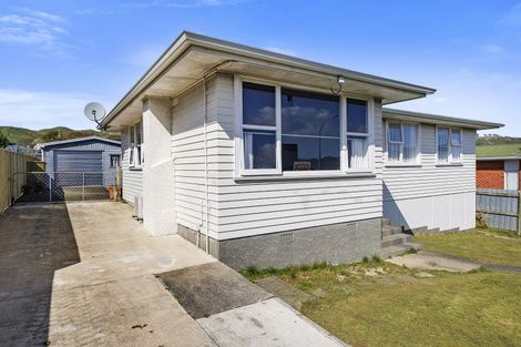 Photo of property in 82 Warspite Avenue, Cannons Creek, Porirua, 5024