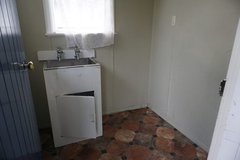 Photo of property in 52 Lipscombe Crescent, Havelock North, 4130