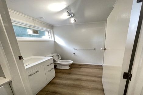 Photo of property in 31 Riverhills Avenue, Pakuranga Heights, Auckland, 2010