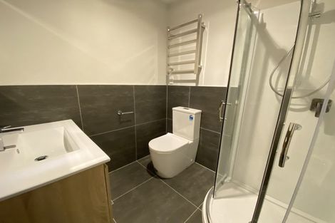 Photo of property in 3b Westall Road, New Lynn, Auckland, 0600