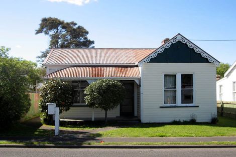Photo of property in 20 Tay Street, Whanganui, 4500