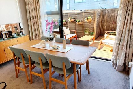 Photo of property in 9 Sacred Kingfisher Road, Hobsonville, Auckland, 0616