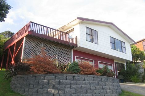 Photo of property in 25 Leeward Drive, Whitby, Porirua, 5024