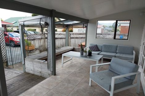 Photo of property in 5 Collingwood Street, Waterloo, Lower Hutt, 5011