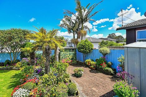 Photo of property in 21 Kanohi Terrace, Mangere Bridge, Auckland, 2022