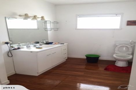 Photo of property in 64 Mayfair Crescent, Mairangi Bay, Auckland, 0630