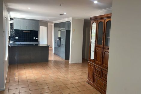 Photo of property in 16 Lamia Place, The Gardens, Auckland, 2105
