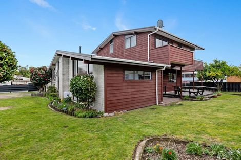 Photo of property in 22 Burton Place, Owhata, Rotorua, 3010