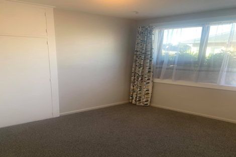 Photo of property in 64 Barton Street, Woolston, Christchurch, 8023