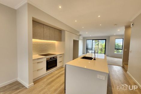 Photo of property in 6/35 Marine Parade, Hobsonville, Auckland, 0616