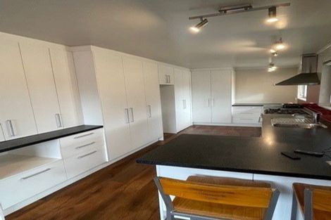 Photo of property in 5 Valecrest Avenue, Parklands, Christchurch, 8083