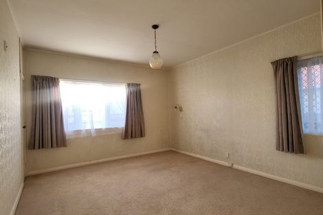 Photo of property in 95 Riverside Drive, Waiwhetu, Lower Hutt, 5010