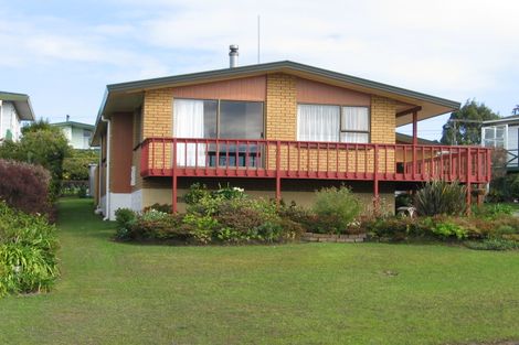 Photo of property in 19 Kawau View Road, Snells Beach, 0920