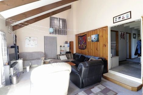 Photo of property in 2 Egmont Street, Castlecliff, Whanganui, 4501