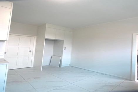 Photo of property in 18 Fulljames Avenue, Mount Roskill, Auckland, 1041