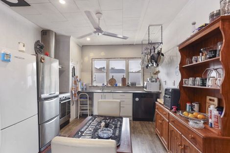 Photo of property in 256 Breezes Road, Aranui, Christchurch, 8061