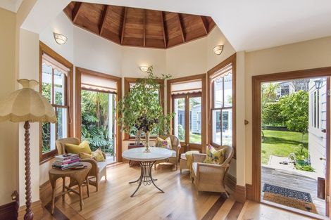 Photo of property in 4 Mays Street, Devonport, Auckland, 0624