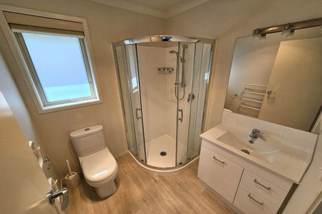 Photo of property in 298 Ballintoy Park Drive, Welcome Bay, Tauranga, 3175