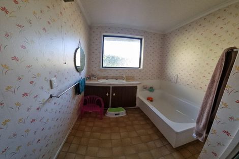 Photo of property in 16 Clyde Street, Seaview, Timaru, 7910