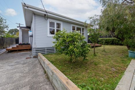 Photo of property in 1/74 Forest Hill Road, Henderson, Auckland, 0612
