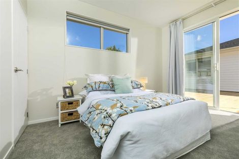 Photo of property in 18 Raymond Grace Avenue, Huapai, Kumeu, 0810