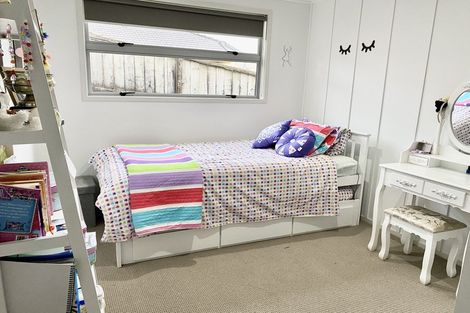 Photo of property in 4 Siemonek Rise, Bethlehem, Tauranga, 3110