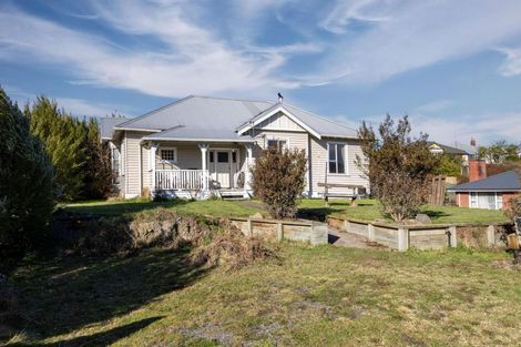 Photo of property in 1 Clifton Terrace, West End, Timaru, 7910