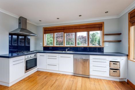 Photo of property in 1 Edward Street, Dannevirke, 4930