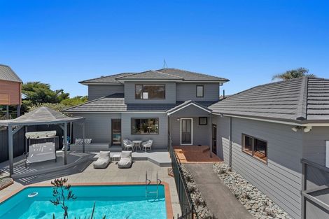 Photo of property in 255 Pohutukawa Avenue, Ohope, 3121
