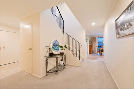 Photo of property in 35 Waimanu Bay Drive, Te Atatu Peninsula, Auckland, 0610