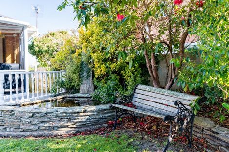 Photo of property in 32 Wills Street, Balaclava, Dunedin, 9011