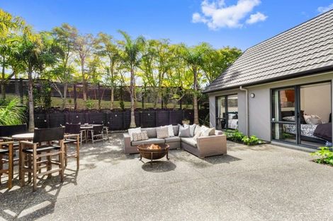 Photo of property in 12 Denehurst Drive, Waimauku, 0812