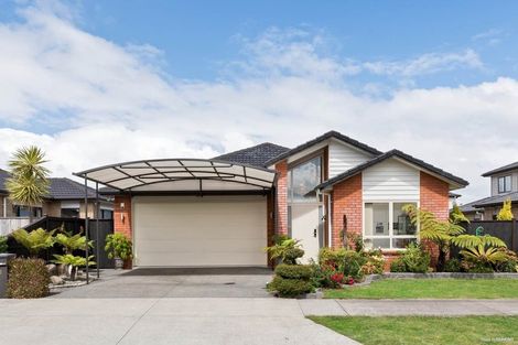 Photo of property in 43 Castlederg Drive, Flat Bush, Auckland, 2019