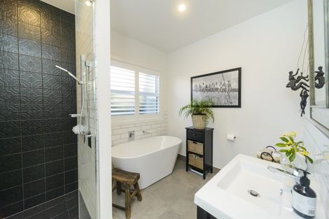 Photo of property in 34a Frederick Street, Terrace End, Palmerston North, 4410