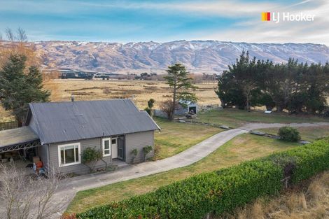 Photo of property in 6189 Middlemarch-sutton Road, Middlemarch, 9597