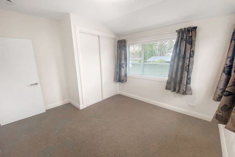 Photo of property in 196 Wilsons Road South, Saint Martins, Christchurch, 8022