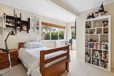 Photo of property in 205a Hurstmere Road, Takapuna, Auckland, 0622