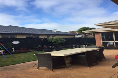 Photo of property in 5 Stout Street, Waimairi Beach, Christchurch, 8083