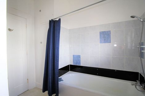 Photo of property in 15 Awamoa Road, South Hill, Oamaru, 9400