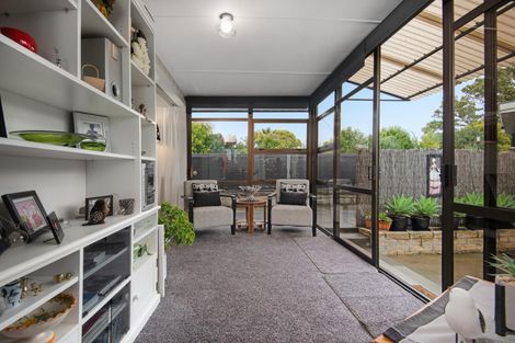 Photo of property in 3 Sutherland Crescent, Westbrook, Palmerston North, 4412