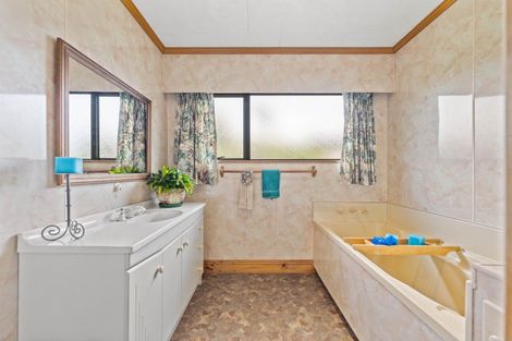 Photo of property in 26 Waotu Road South, Waotu, Putaruru, 3481