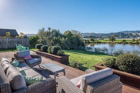 Photo of property in 11 Trusham Court, Paraparaumu, 5032