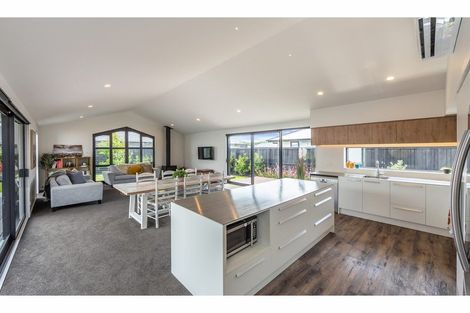 Photo of property in 96 Oaks Drive, Lincoln, 7608