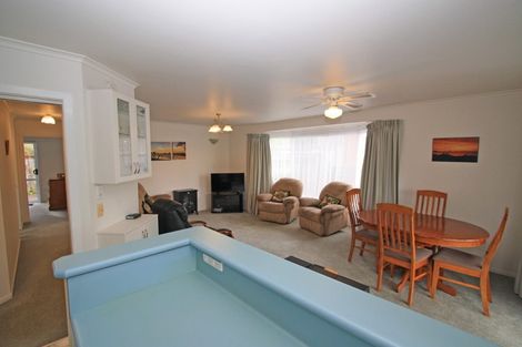 Photo of property in 20 Sackville Street, Fitzroy, New Plymouth, 4312