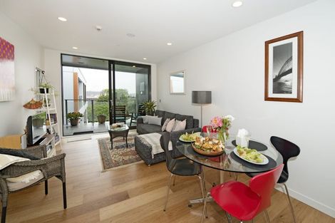 Photo of property in 10 Lion Place, Papamoa, 3118