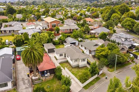 Photo of property in 6 Riverlaw Terrace, Saint Martins, Christchurch, 8022